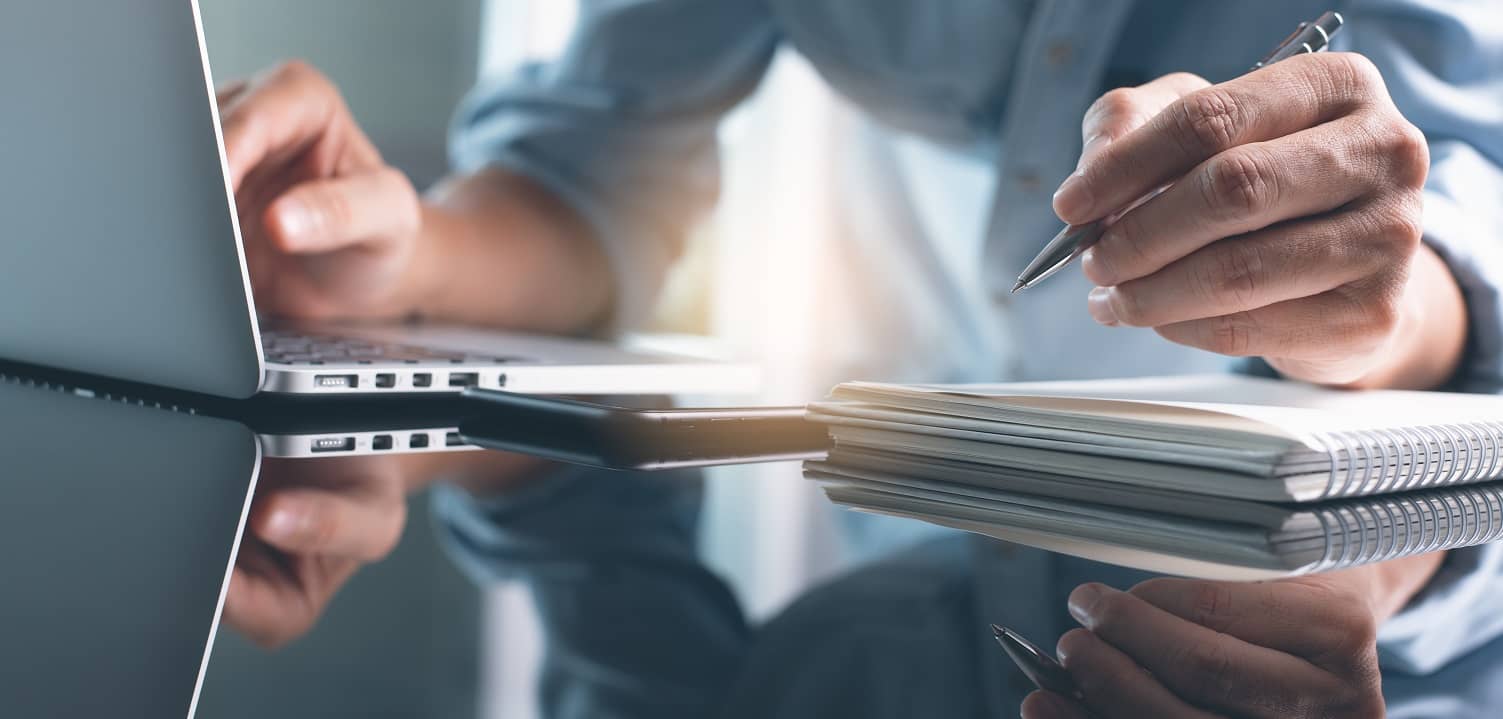 Weiterbildungsprogramme für Unternehmen und Mitarbeiter - Firmenkunden